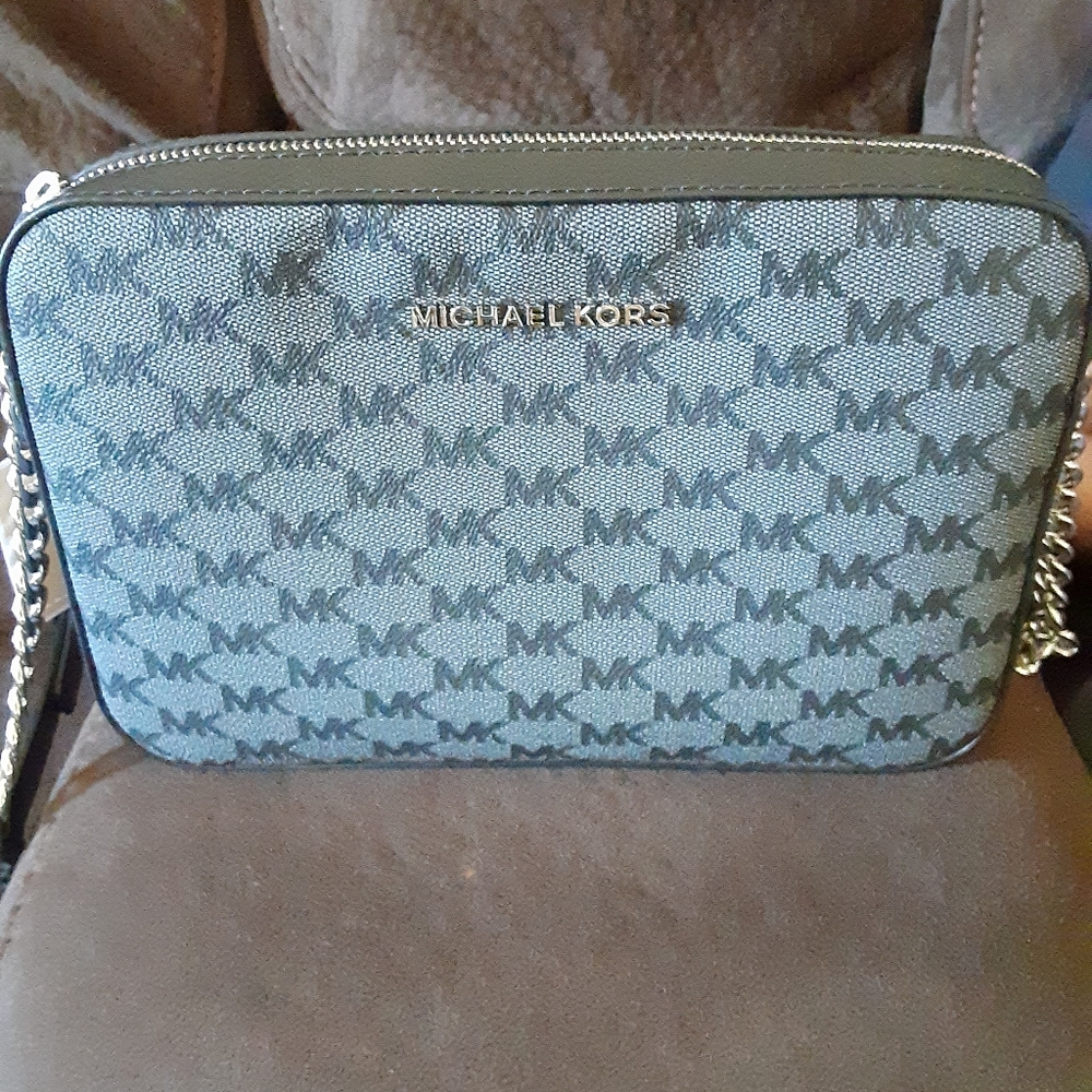 Michael kors handbag
